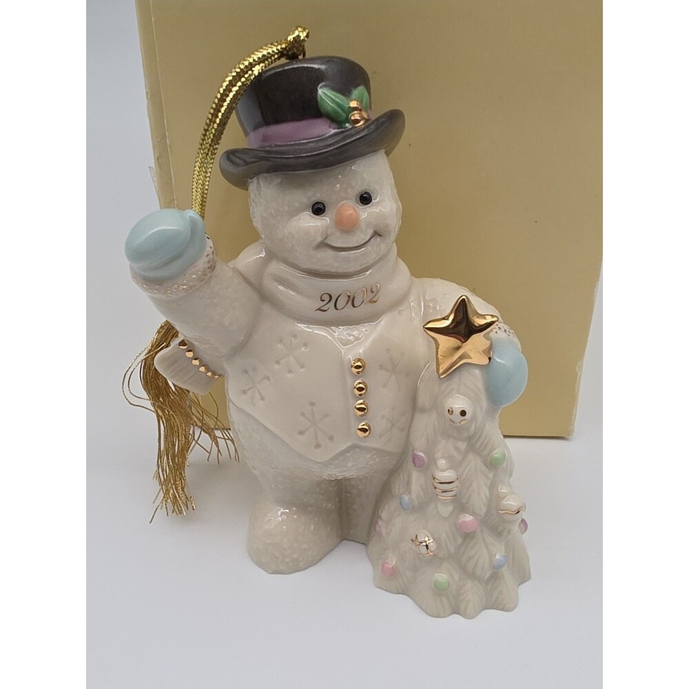 VINTAGE LENOX CLASSICS 2002 CHRISTMAS PORCELAIN SNOWMAN TREE ORNAMENT